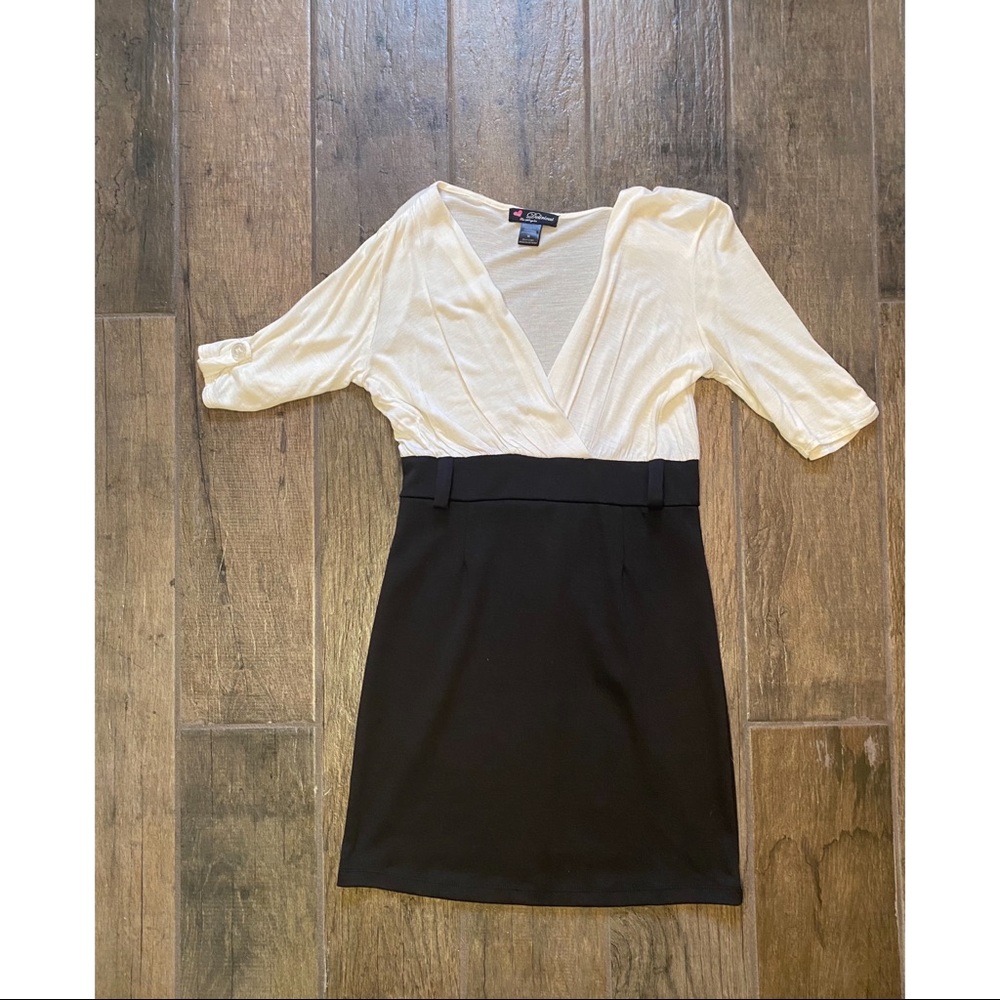 Women’s Dress Size Medium